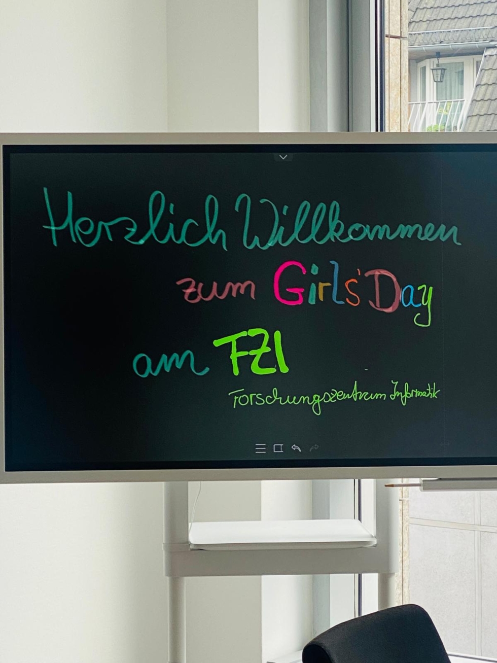 Willkommensgruß: "Herzlich Wilkommen zum Girls'Day am FZI Forschungszentrum Informatik."